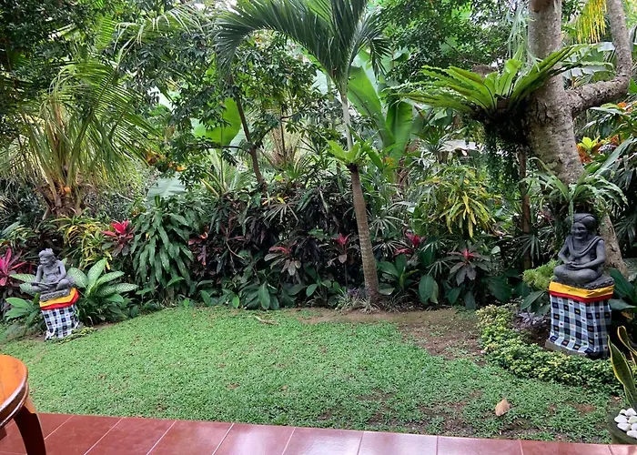 Dharma Sakti Bungalow *