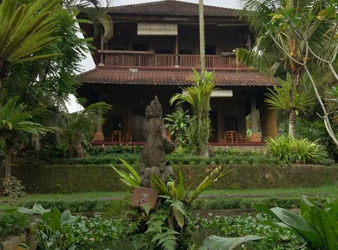 Dharma Sakti Bungalow *